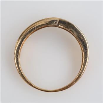 10kt Gold Two-tone Diamond Ring
