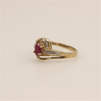 10kt Gold Two-tone Red Stone Diamond Ring