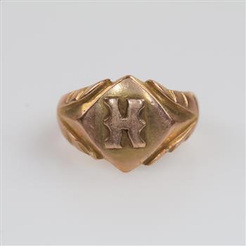 10kt Rose Gold Letter H Signet Ring