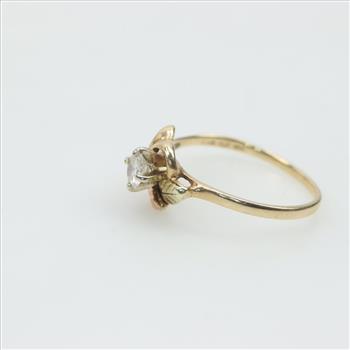 10kt Tri Colored Gold Diamond Ring