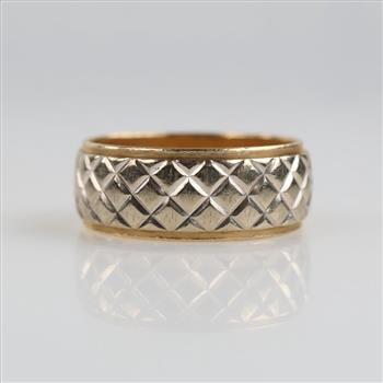 10kt Two Tone Gold Band