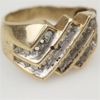 10kt Two Tone Gold Diamond Ring