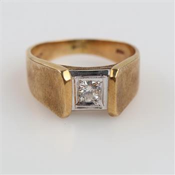 10kt Two Tone Gold Diamond Ring