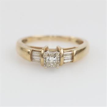 10kt Two-Tone Gold Diamond Ring
