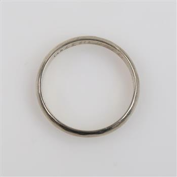 10kt White Gold Band