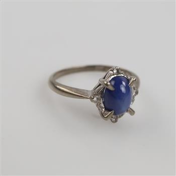 10kt White Gold Blue Stone Clear Stone Accent Ring