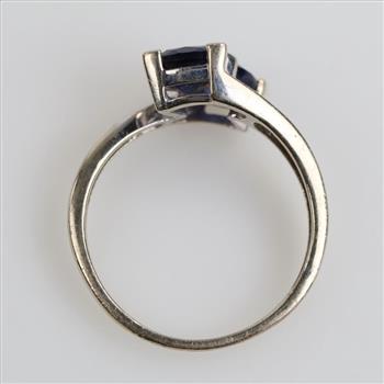 10kt White Gold Blue Stone Diamond Accent Ring