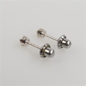 10kt White Gold Clear Stone Earrings