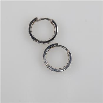 10kt White Gold Clear Stone Huggie Hoop Earrings