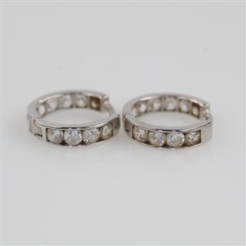 10kt White Gold Clear Stone Huggie Hoop Earrings