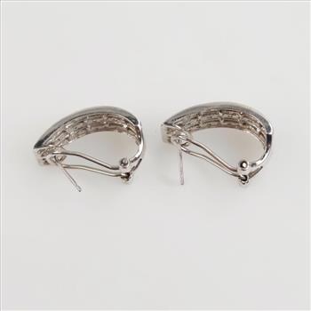 10kt White Gold Diamond Accent Earrings