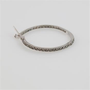 10kt White Gold Diamond Accent Single Earring