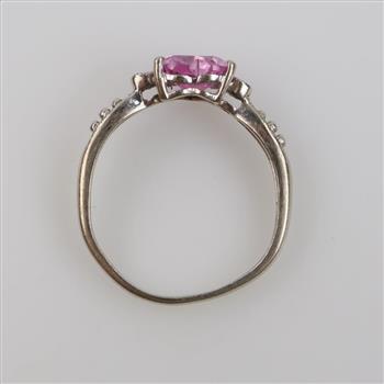 10kt White Gold Diamond And Pink Stone Ring