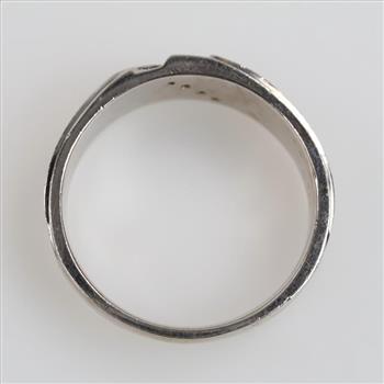 10kt White Gold Diamond Band