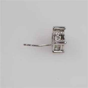 10kt White Gold Diamond Clear Stone Stud Earring
