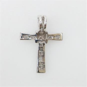 10kt White Gold Diamond Cross Pendant