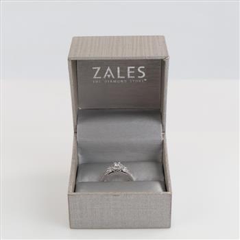 10kt White Gold Diamond Engagement Ring