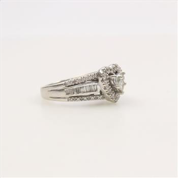 10kt White Gold Diamond Heart Ring