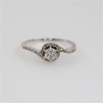10kt White Gold Diamond Ring