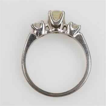 10kt White Gold Diamond Ring