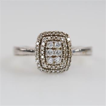 10kt White Gold Diamond Ring