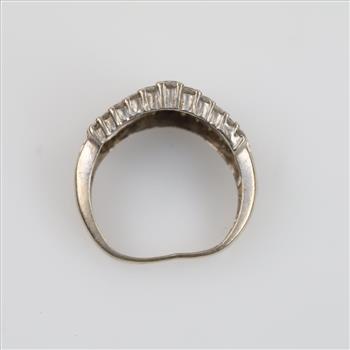 10kt White Gold Diamond Ring