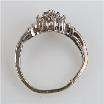 10kt White Gold Diamond Ring