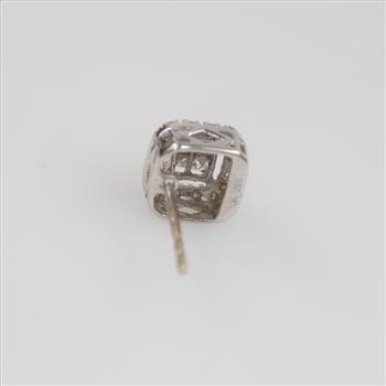 10kt White Gold Diamond Stud Earring