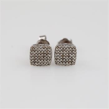 10kt White Gold Diamond Stud Earrings