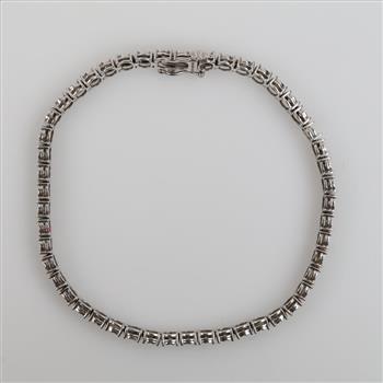 10kt White Gold Diamond Tennis Bracelet