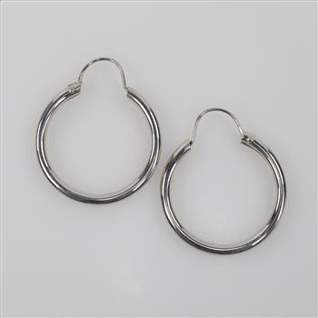 10kt White Gold Hollow Hoop Earrings