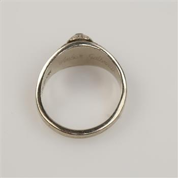 10kt White Gold Red Stone Ring