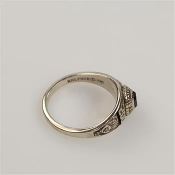 10kt White Gold Red Stone Ring