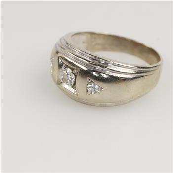 10kt White Gold Signet Diamond Ring