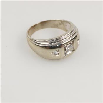10kt White Gold Signet Diamond Ring