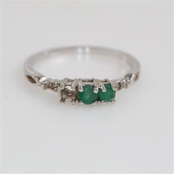 10kt White GP Green Stone Diamond Accent Ring
