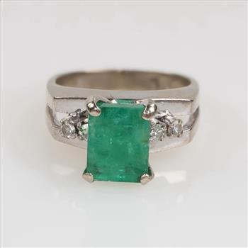 1.25cts TW Emerald And Diamond 14kt White Gold Ring- Evaluated By Our Certified Gemologist-AGS/GIA