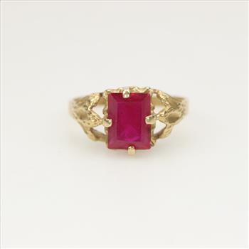 12kt Gold Red Stone Ring