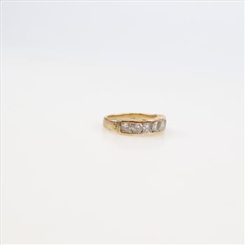 14kr Gold Diamond Ring