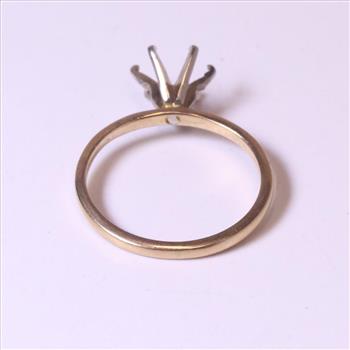 14kt Gold 1.6g Empty Setting Solitaire Engagement Ring