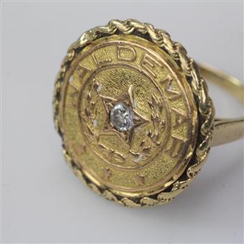 14kt Gold 5.31g Waldemar Ring With Diamond