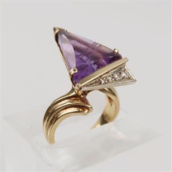 14kt Gold Amethyst & Diamond Accent Ring