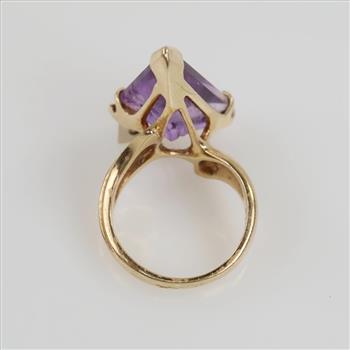14kt Gold Amethyst & Diamond Accent Ring