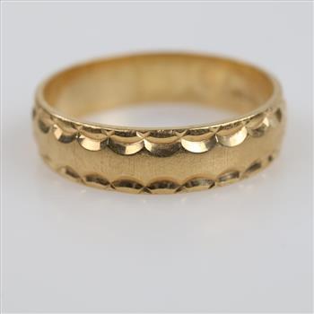 14kt Gold Band