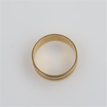 14kt Gold Band