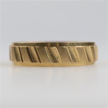 14kt Gold Band