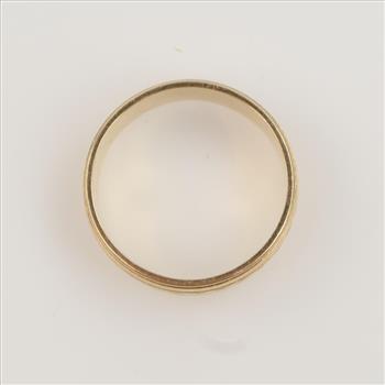 14kt Gold Band