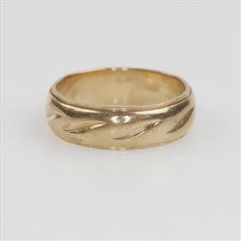 14kt Gold Band