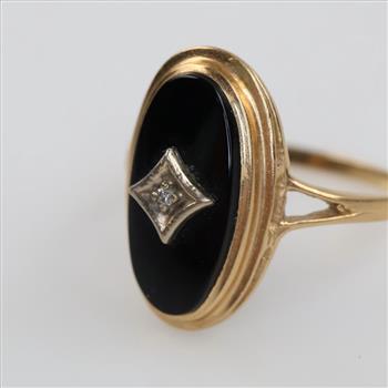 14kt Gold Black Stone Diamond Accent Ring