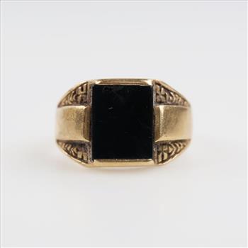 14kt Gold Black Stone Ring
